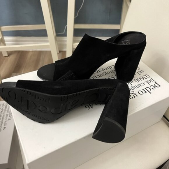 s-l1200.jpg Pedro Garcia Bonita, Black Suede Castoro, Size 11,  5 inch heel